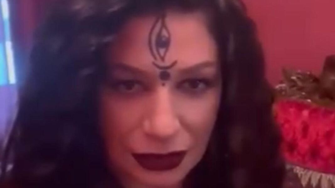 Russia, la “strega di Putin” condannata a due anni di prigione