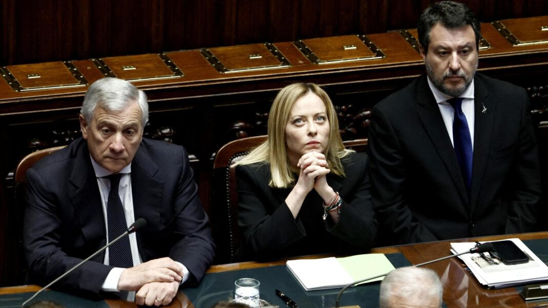 Manovra, al Senato stop a 105 emendamenti. Vertice a Palazzo Chigi per decidere le correzioni