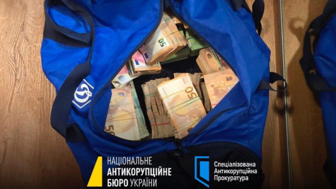 Ucraina, il grande scandalo degli appalti dell’energia: coinvolto un ministro e un amico di Zelenskyj