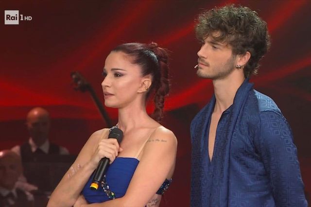 Ballando con le stelle, provvedimento nei confronti di Andrea Delogu: la reazione polemica del pubblico
