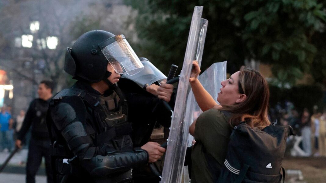 Protesta della ‘Gen-Z’ a Città del Messico, 120 feriti e 20 arresti – Notizie