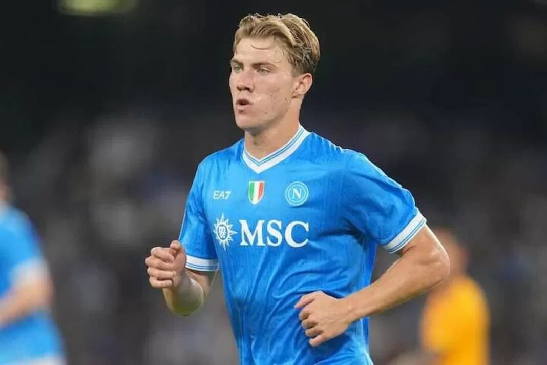 Rasmus Hojlund verrà eliminato contro la Roma