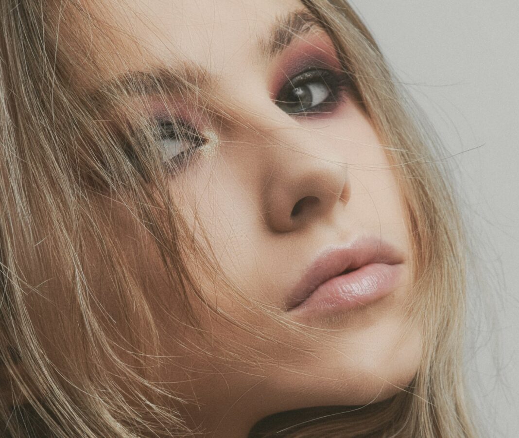 Blush in polvere antiacne: colore impeccabile senza irritare la pelle