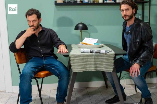 Un Posto al Sole, anticipazioni: Eduardo diviso tra Clara e Stella