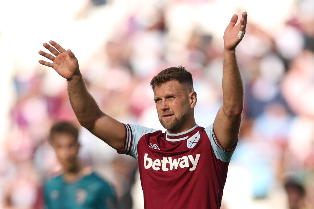 Fullkrug arriva in Italia per finalizzare il trasferimento al Milan