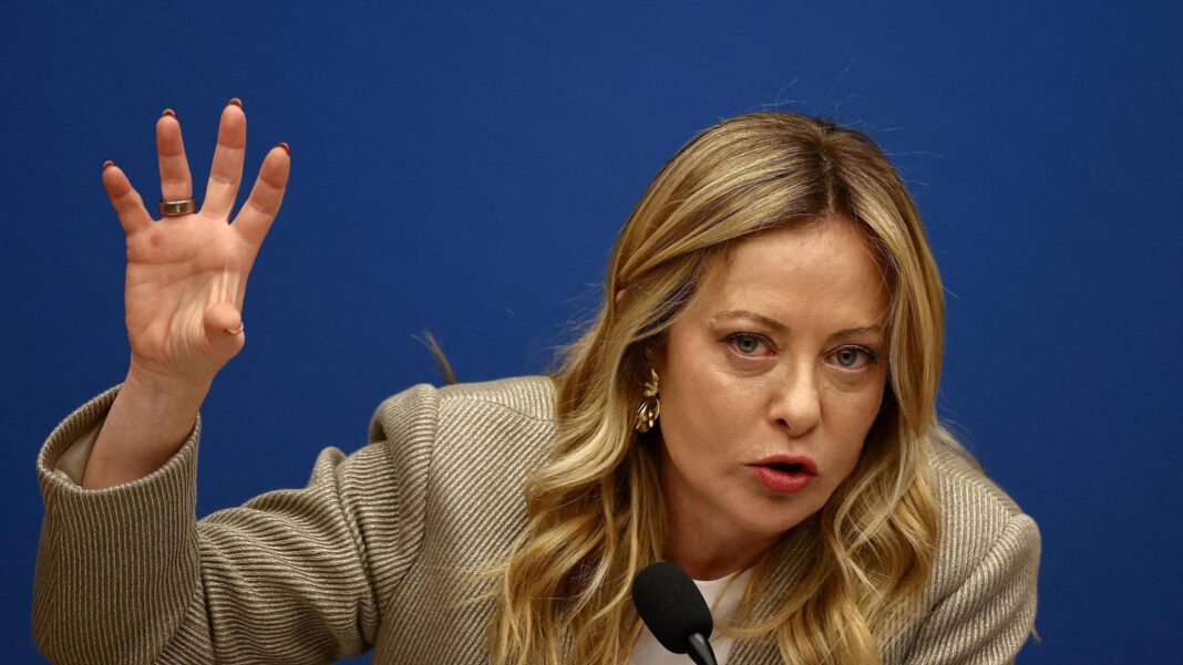 Meloni da Tokyo: “Una presenza in Groenlandia è da discutere nella Nato. Italia nel board per Gaza? Disponibili”