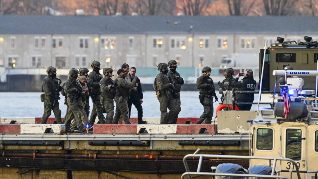 Maduro in catene: ‘Sono io il presidente, mi hanno rapito’ – Notizie