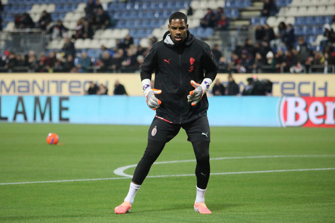 Il Milan continua ad avvicinarsi sempre di più al prolungamento di Maignan