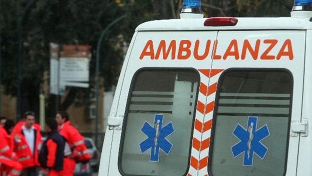 Incendio in un’abitazione a Massa: muore un uomo, grave la moglie