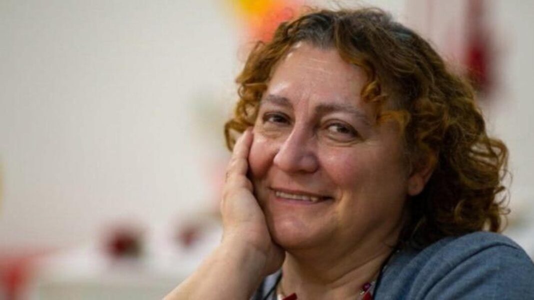 Bimbi nel bosco, la maestra: “Svegli e bravi in matematica. Ma la madre è una presenza ingombrante”