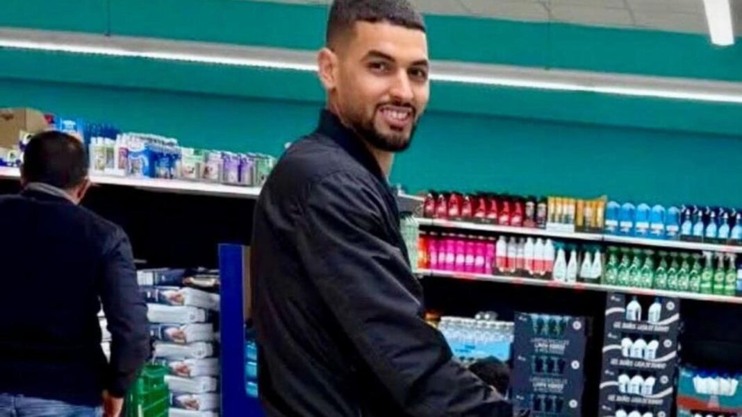 Le lacrime dal Marocco dei genitori di Mansouri: “Non comprendiamo crederci”