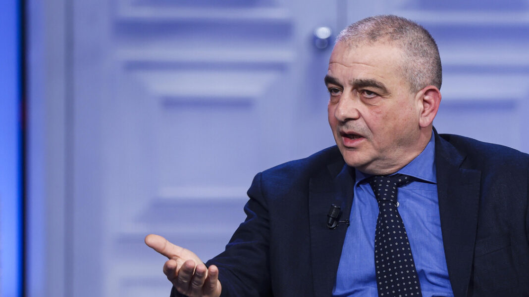 ‘Putin voterebbe no al referendum’, scontro su Fazzolari – Notizie