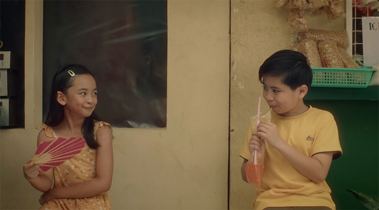 BINI Jhoanna interpreta un ruolo cameo nel commovente tributo di Puregold ai proprietari dei negozi di sari-sari