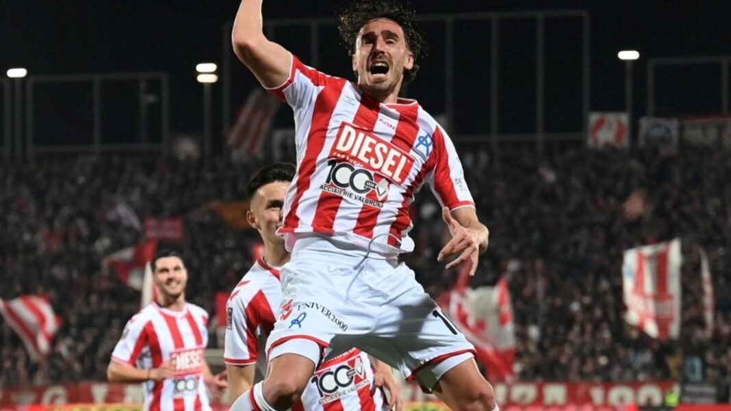 Il Vicenza fa festa con 6 turni di anticipo: batte l’Inter Under 23 e torna in B dopo 4 anni – Calcio