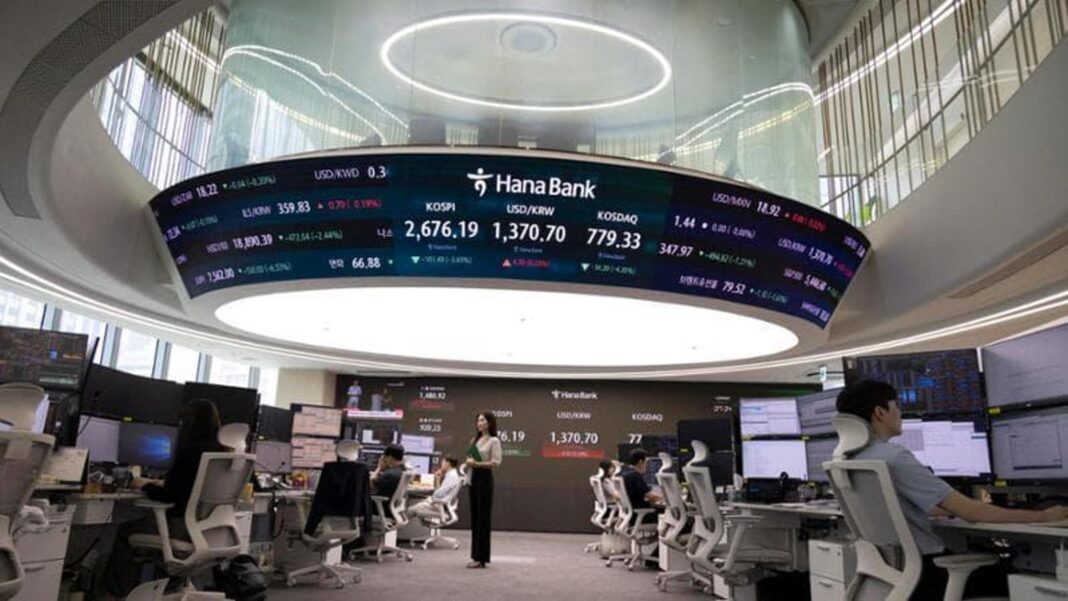 Le Borse di oggi 13 aprile. Europa in rosso mentre salgono i petroliferi