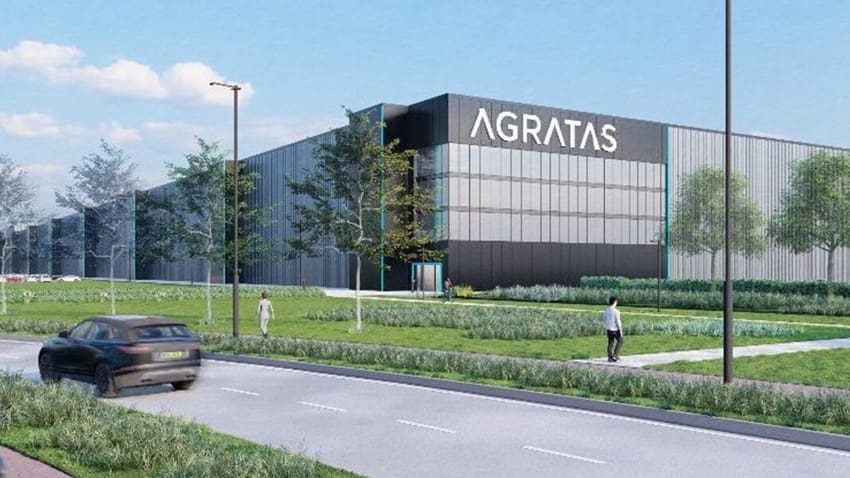 Lo stabilimento di batterie JLR vince 380 milioni di sterline in un finanziamento di 700 milioni di sterline nel Regno Unito