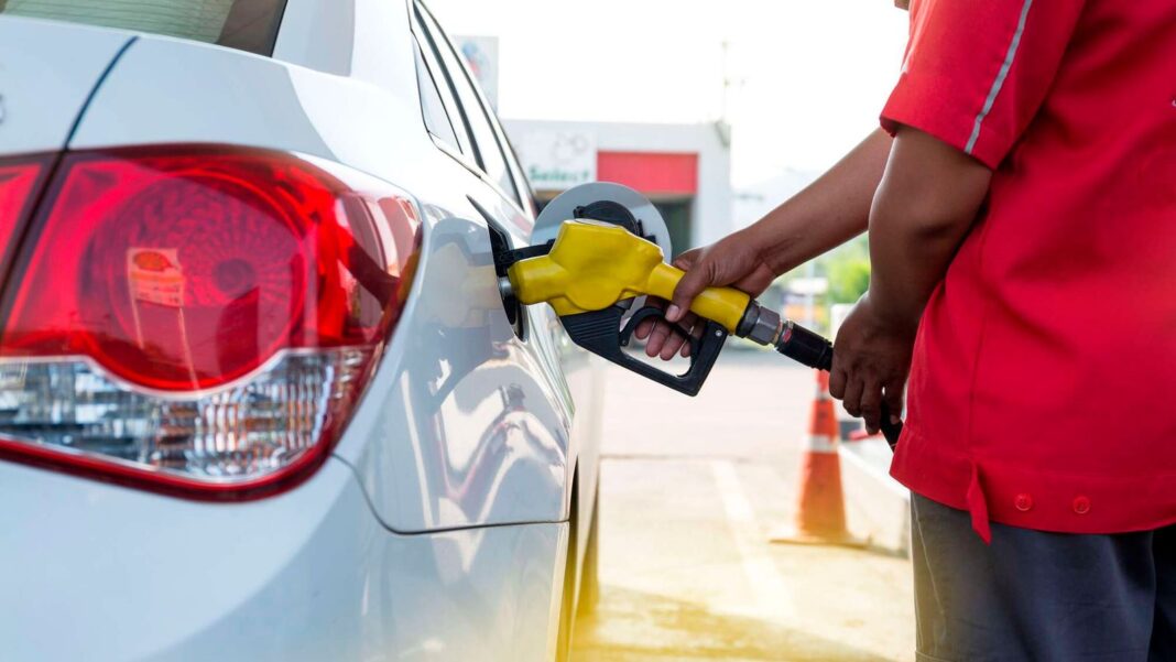 Il carburante è scioccante poiché i prezzi salgono fino a Sh40 al litro