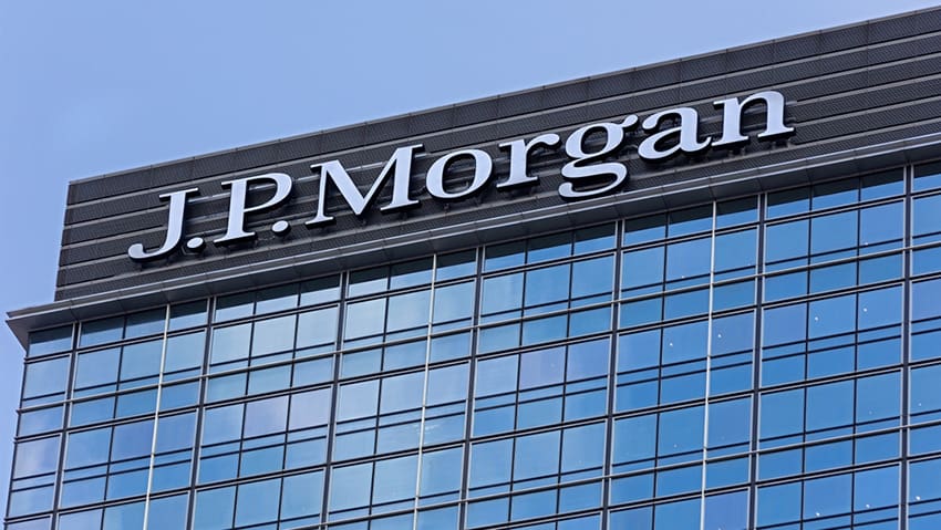 JP Morgan trasferisce i lavori di trading da Parigi a Londra nel ripensamento post-Brexit