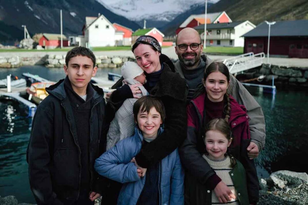 Cannes 2026, Mungiu vince con Fjord ma la Palma divide: Zvyagintsev, Pawlikowski e Los Javis veri protagonisti | TUTTI I PREMI