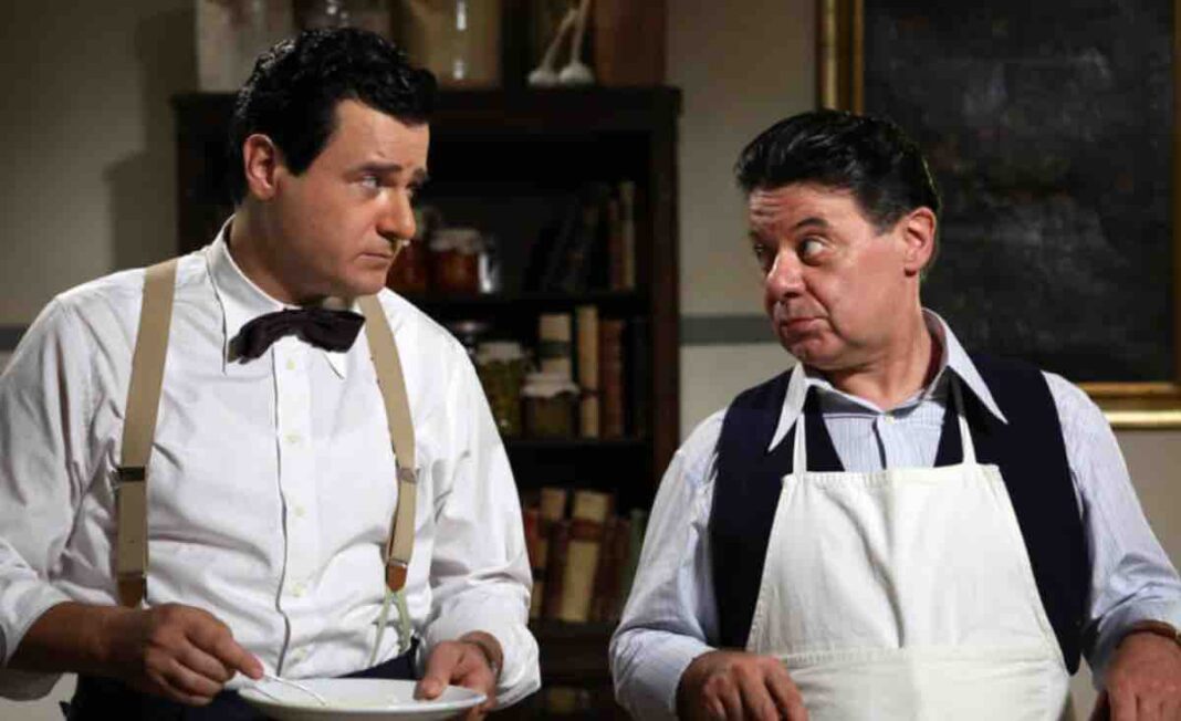 Alberto Sordi, raccontato da Luca Manfredi, è un film tv al sapore di cinema d’autore: i motivi per rivederlo su RaiPlay