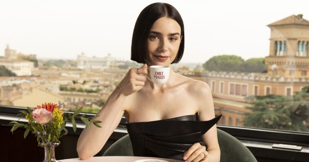 Emily a Parigi, Lily Collins annuncia grandi novità per la serie. Ma non piaceranno ai fan (VIDEO)