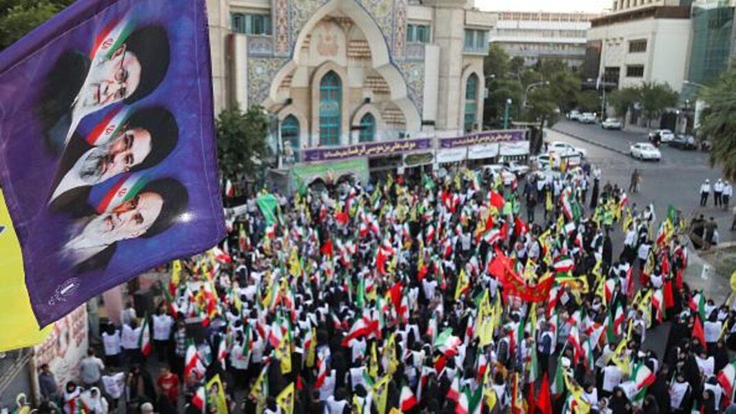 Guerra in Iran, le news di oggi in diretta | Accordo Usa – Iran raggiunto: riapre Hormuz