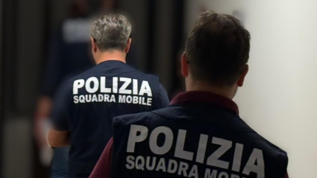 Triplice omicidio a Roma, uccisi a coltellate genitori e figlia minorenne – Notizie