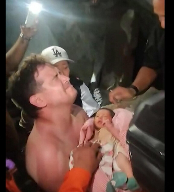 Venezuela: Tratto in salvo dalle macerie un neonato di 18 giorni. Dopo 50 ore estratte vive una 15enne e la sua cagnolina – Notizie
