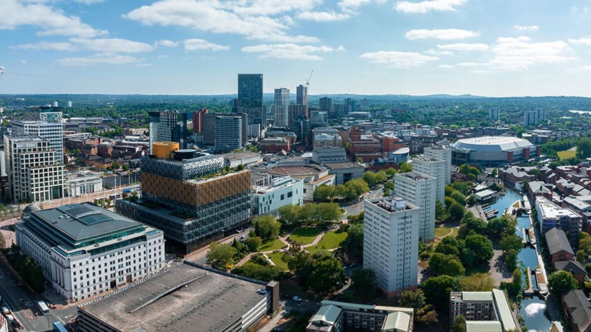 Le Midlands sono le prime regioni del Regno Unito per posti di lavoro legati agli investimenti esteri nel 2025