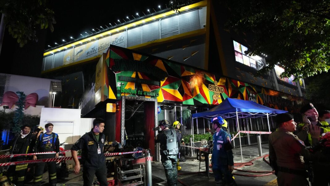 Brucia un locale a Bangkok: almeno 27 vittime