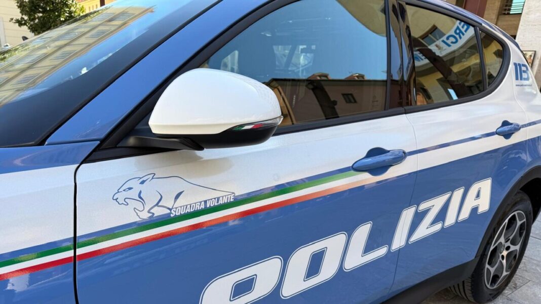Ucciso con una coltellata in casa nelle Marche, sospetti sulla compagnia – Notizie