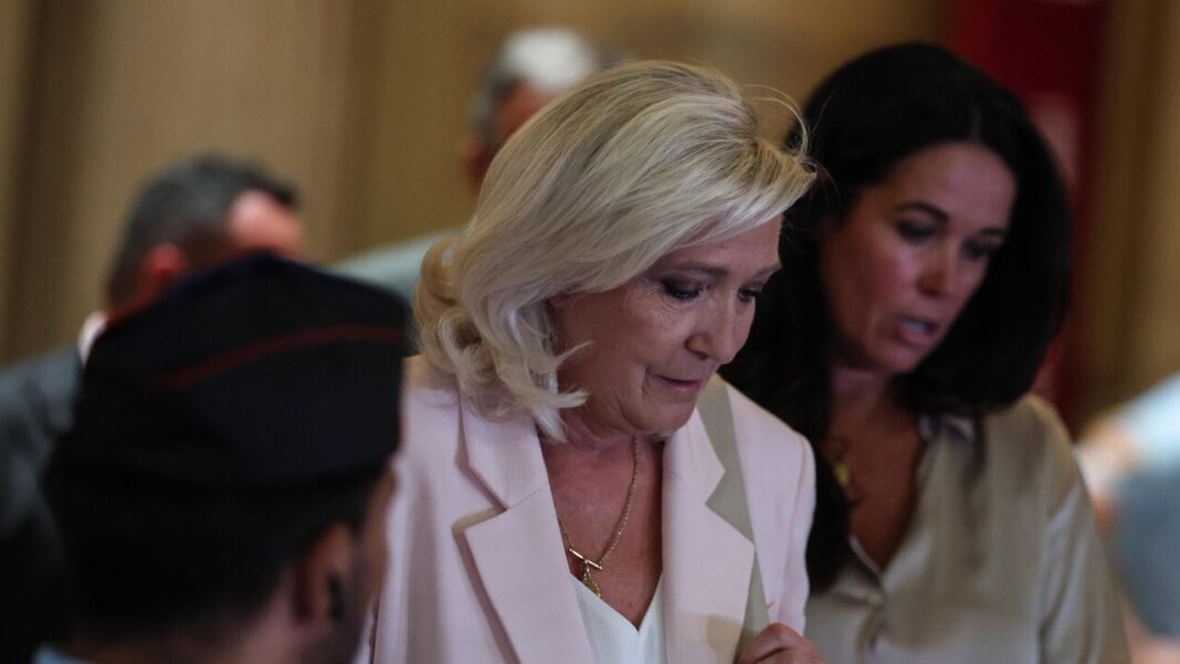 Le Pen condannata ma non molla: ‘Mi candido all’Eliseo, e senza braccialetto’ – Notizie